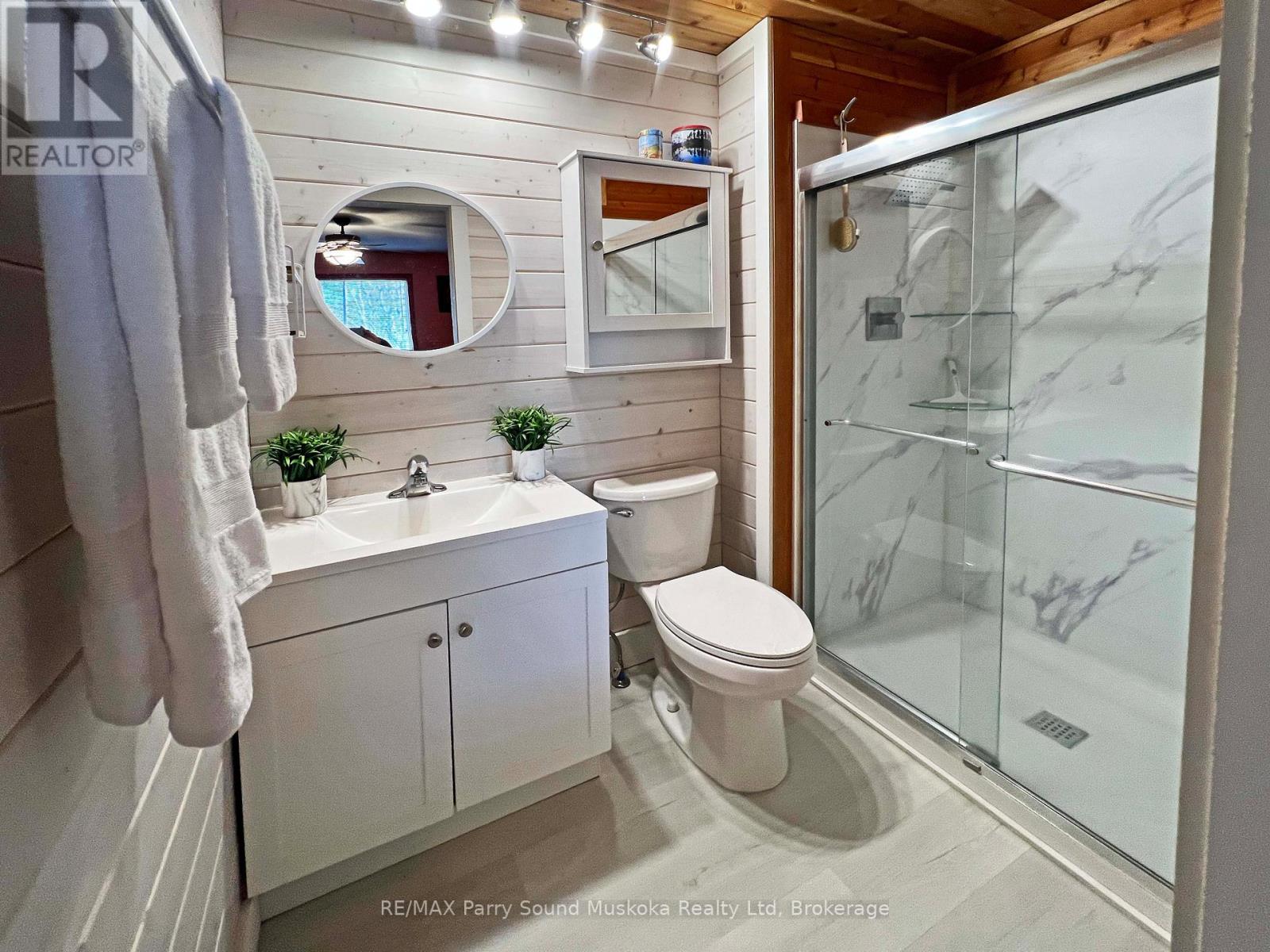 16 Macklaim Drive, Parry Sound, Ontario  P2A 2Z2 - Photo 17 - X13001828