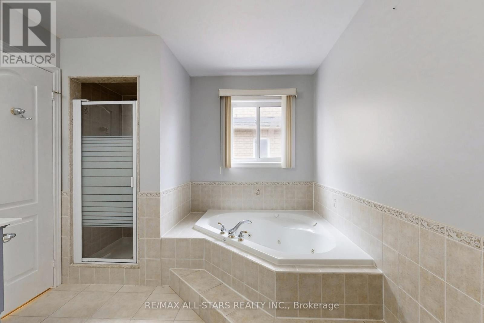 75 Gloria Crescent, Whitby, Ontario L1P 1V3 - Photo 39 - E12996416