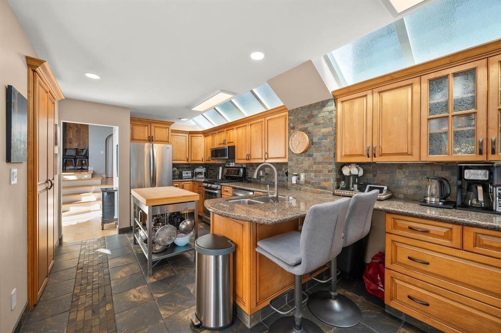 1246 Oxford Street, White Rock, British Columbia V4B 5G8 - Photo 7 - R3111726