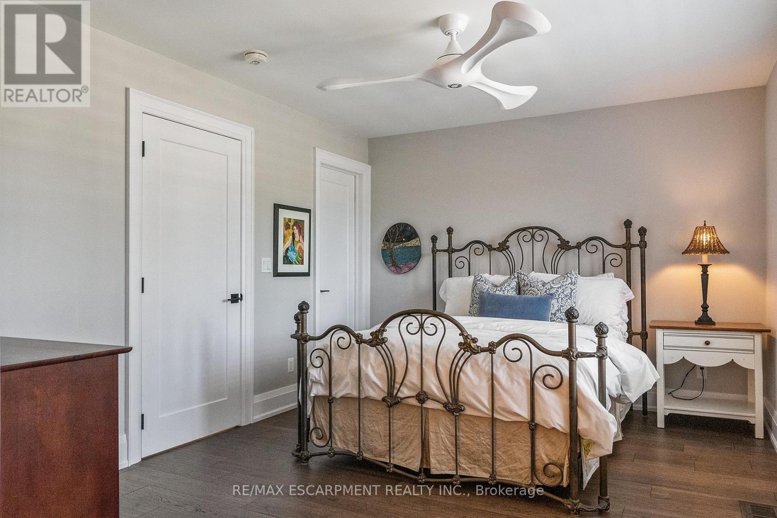 24 Cayuga Avenue, Mississauga, Ontario  L5G 3S7 - Photo 30 - W12753556