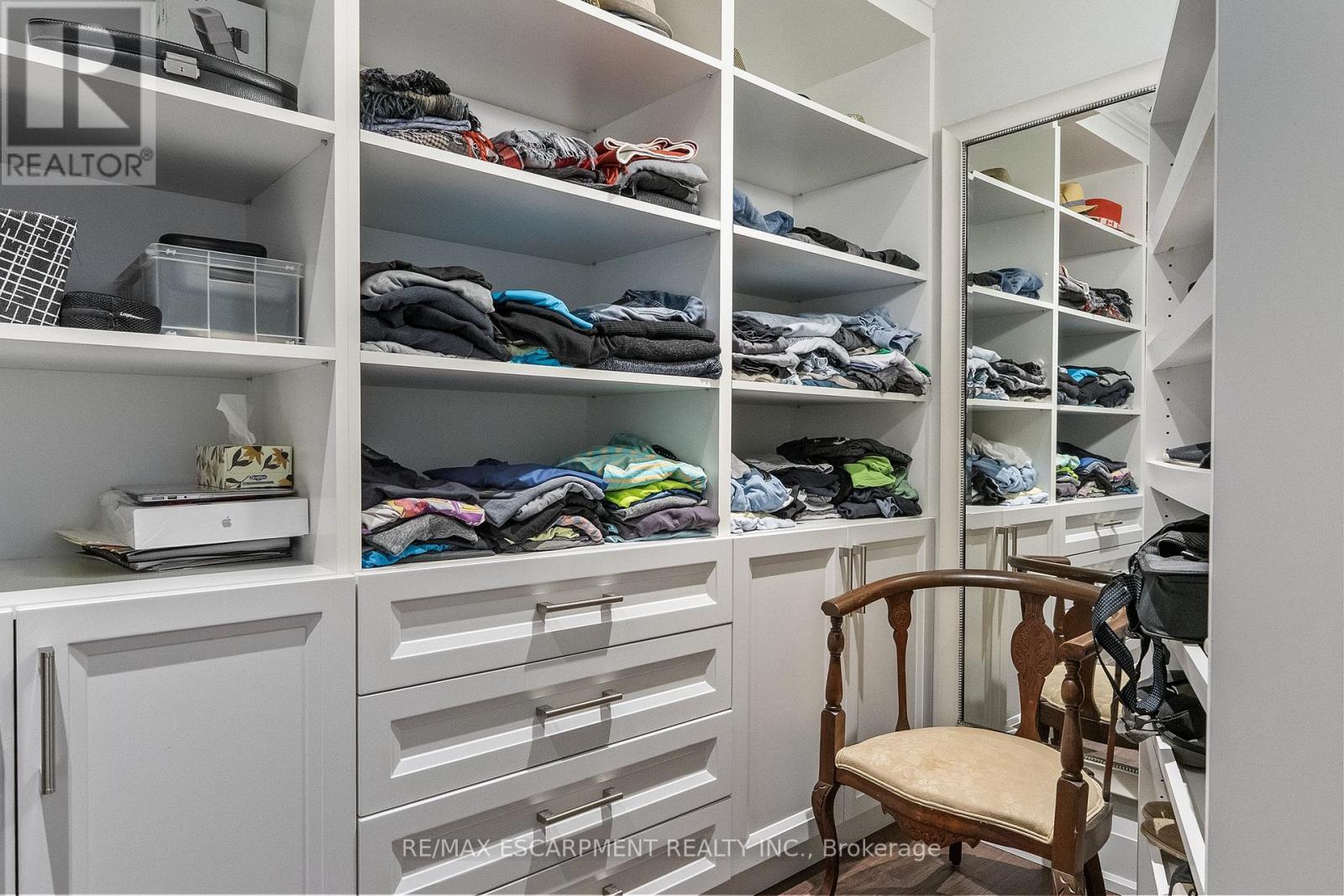 24 Cayuga Avenue, Mississauga, Ontario  L5G 3S7 - Photo 29 - W12753556