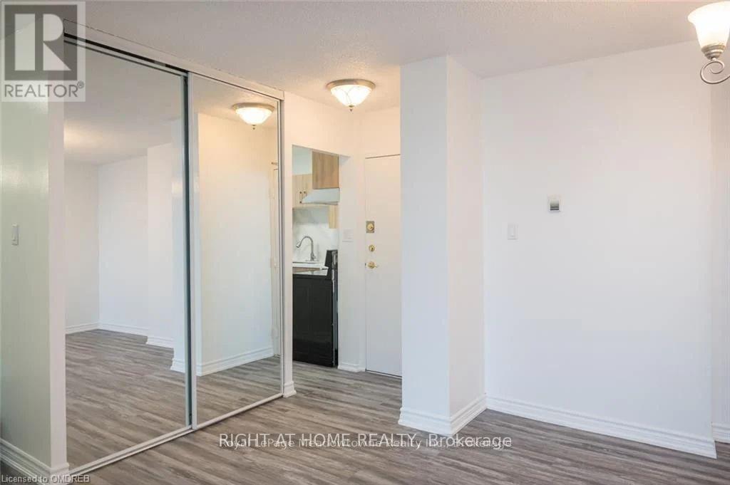 508 - 390 Dixon Road W, Toronto, Ontario  M9R 1T4 - Photo 10 - W13001874