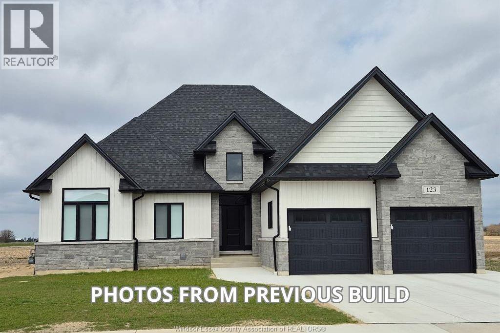 127 Valencia Unit# Lot 29, Chatham, Ontario  N7L 0H3 - Photo 3 - 26007698