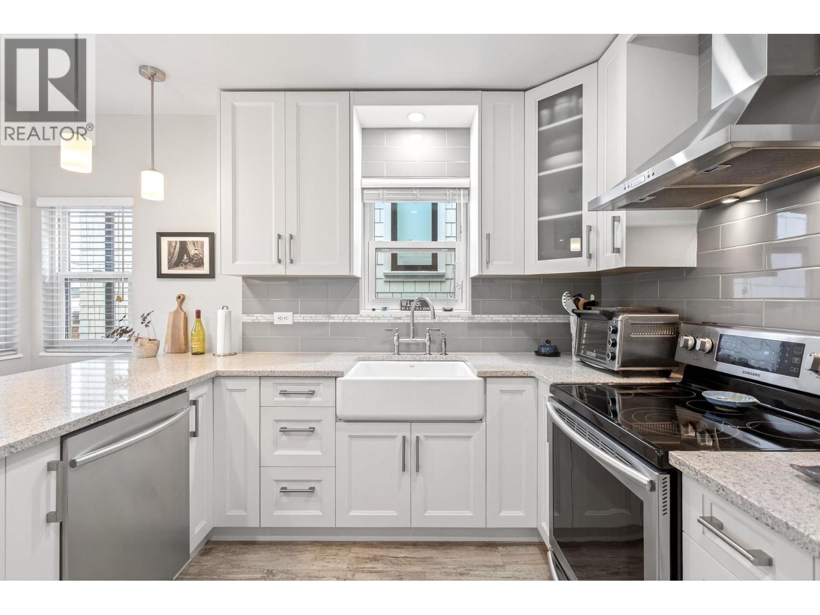 3494 Oxford Street, Vancouver, British Columbia  V5K 1N9 - Photo 17 - R3101249