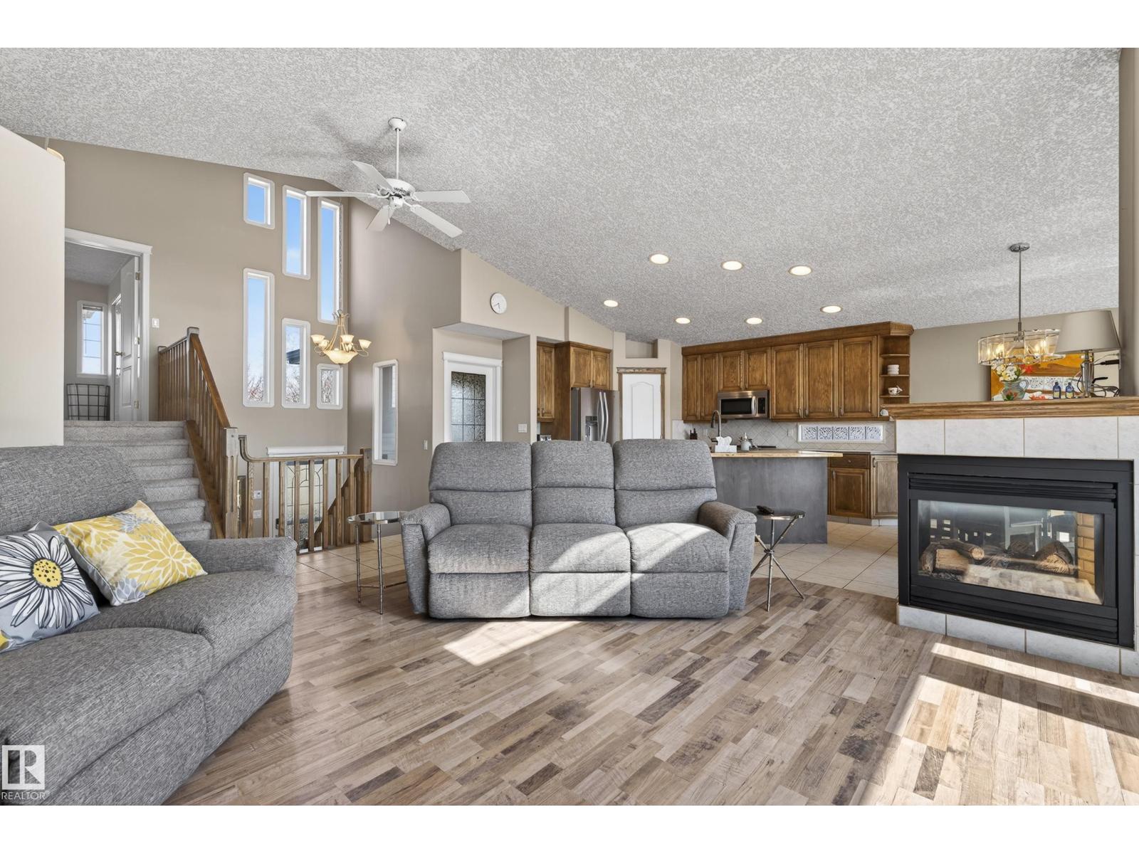 5301 40 Av, Beaumont, Alberta  T4X 1N4 - Photo 14 - E4482330