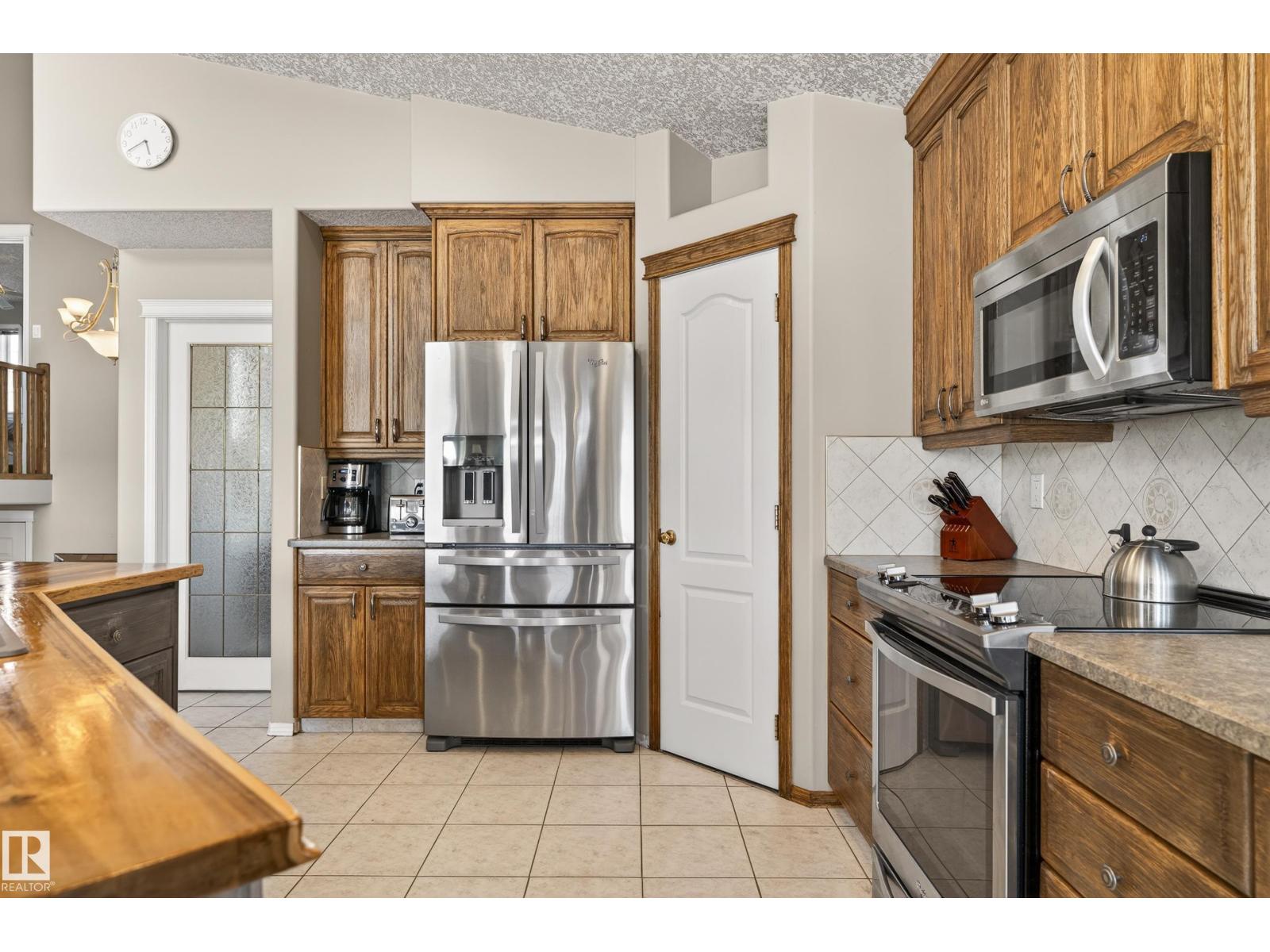 5301 40 Av, Beaumont, Alberta  T4X 1N4 - Photo 6 - E4482330