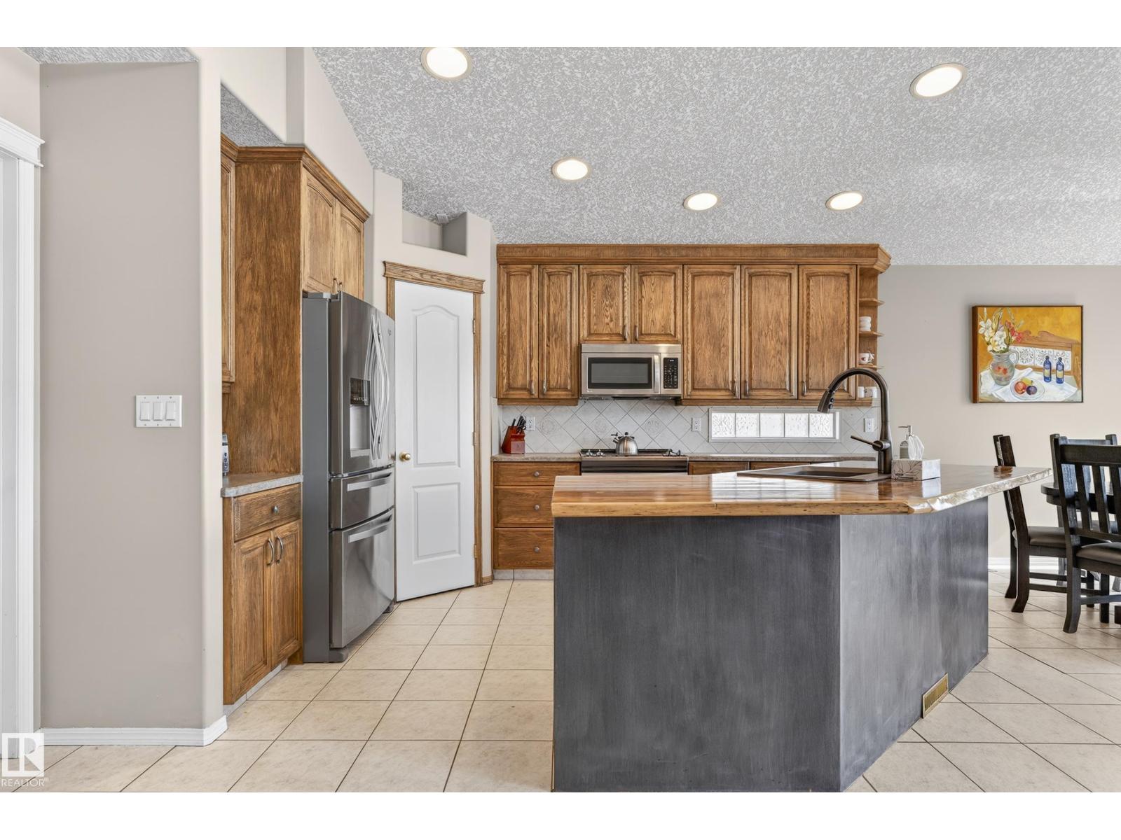 5301 40 Av, Beaumont, Alberta  T4X 1N4 - Photo 11 - E4482330