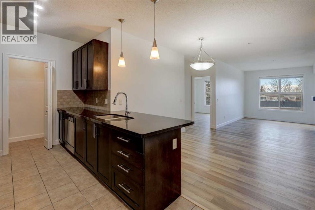 103, 88 Arbour Lake Road NW, Calgary, Alberta  T3G 0C2 - Photo 4 - A2300747