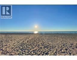 11 DIETRICH Crescent, Grand Bend, Ontario