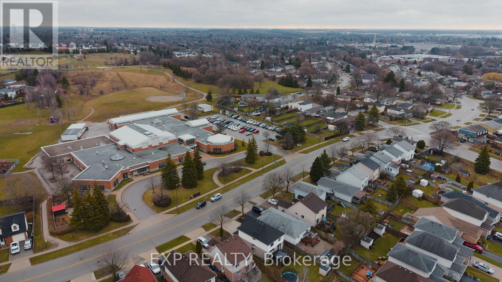 160 Carter Crescent, Cambridge, Ontario N1R 6A9 - Photo 41 - X12995688