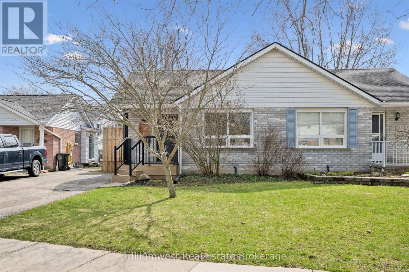 185 FORREST AVENUE E, Wilmot, Ontario