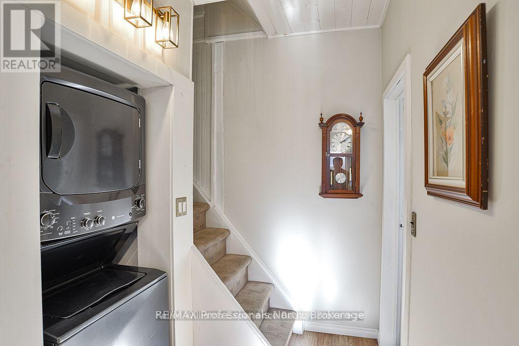 14 Edward Street, Bracebridge, Ontario P1L 1H5 - Photo 20 - X13002006