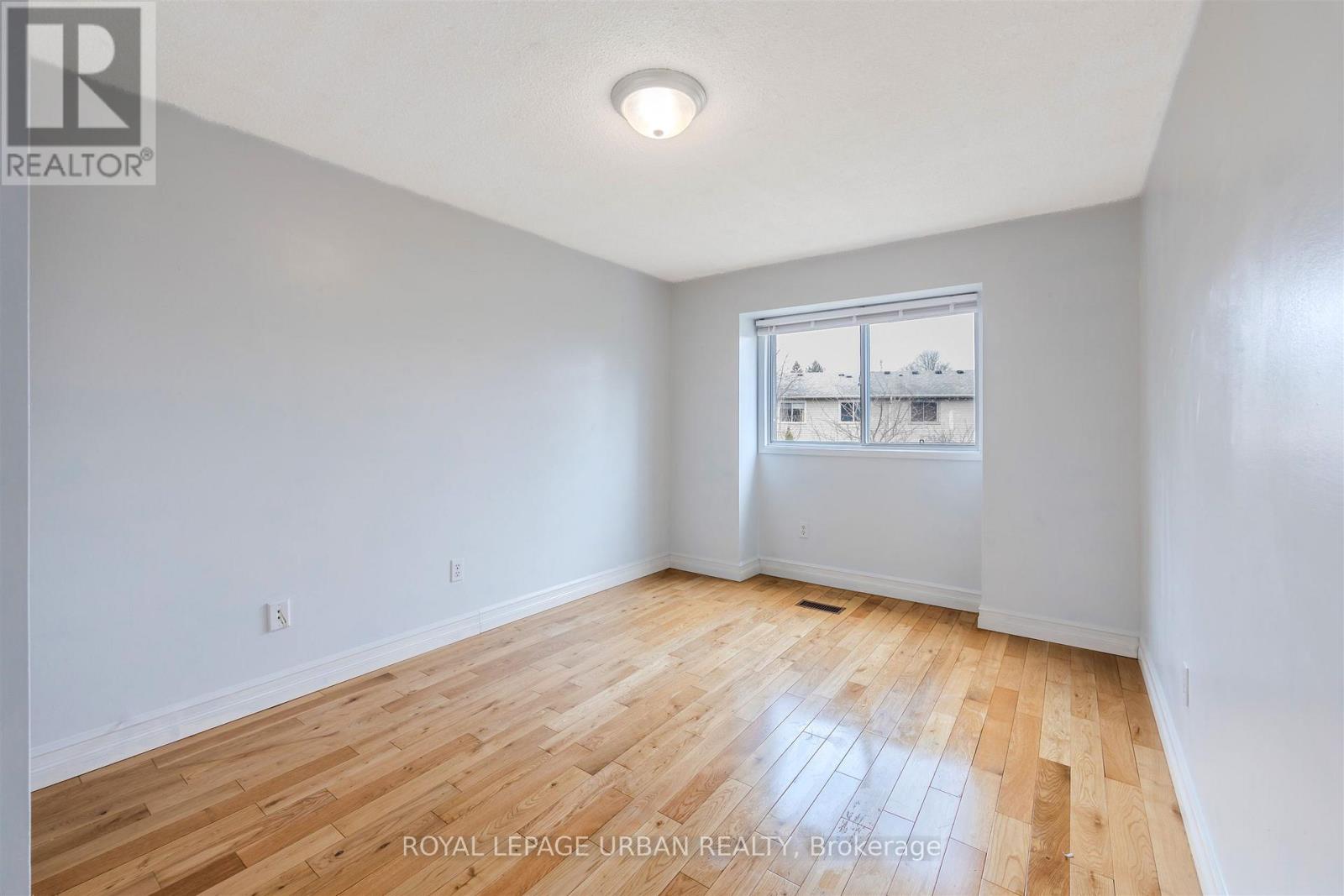 347 Braymore Boulevard, Toronto, Ontario  M1B 2W6 - Photo 30 - E13001186