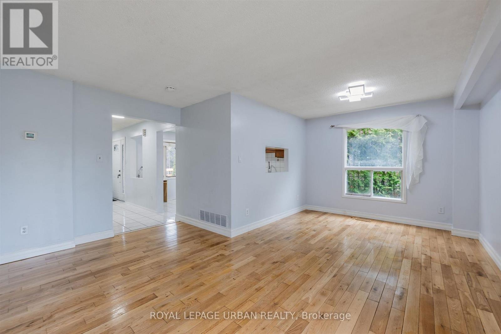 347 Braymore Boulevard, Toronto, Ontario  M1B 2W6 - Photo 15 - E13001186