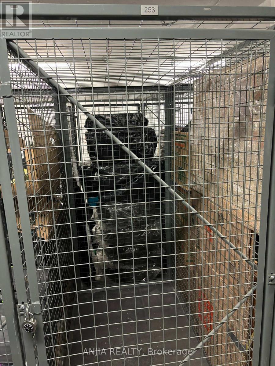 1807 - 6 Sonic Way, Toronto, Ontario  M3C 0P1 - Photo 18 - C13001968