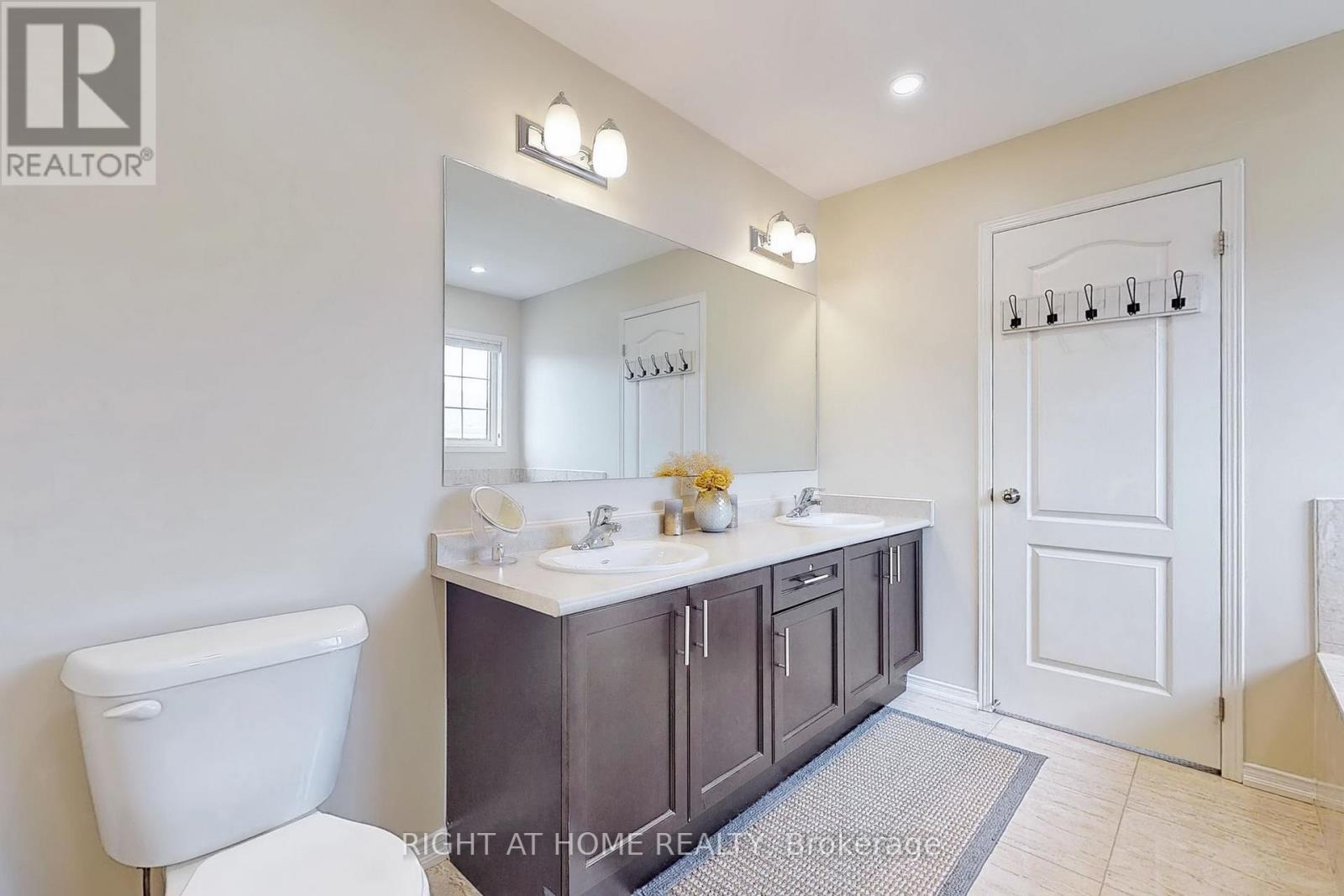 1733 Fredrick Maison Drive E, Oshawa, Ontario  L1H 8L7 - Photo 31 - E13001914