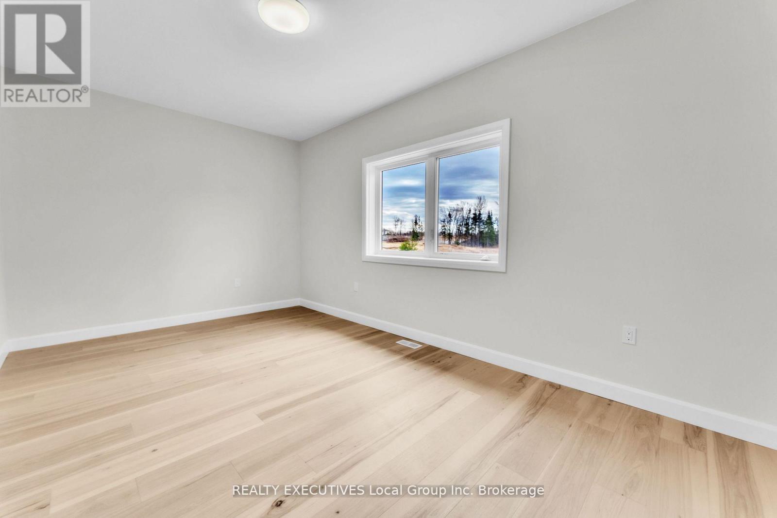 109 Tower Drive, North Bay, Ontario  P1C 0A4 - Photo 23 - X12990288