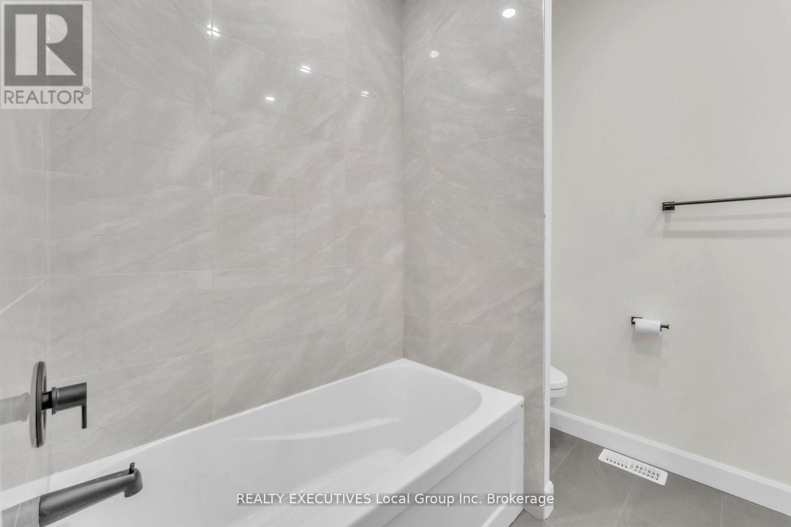 109 Tower Drive, North Bay, Ontario  P1C 0A4 - Photo 19 - X12990288