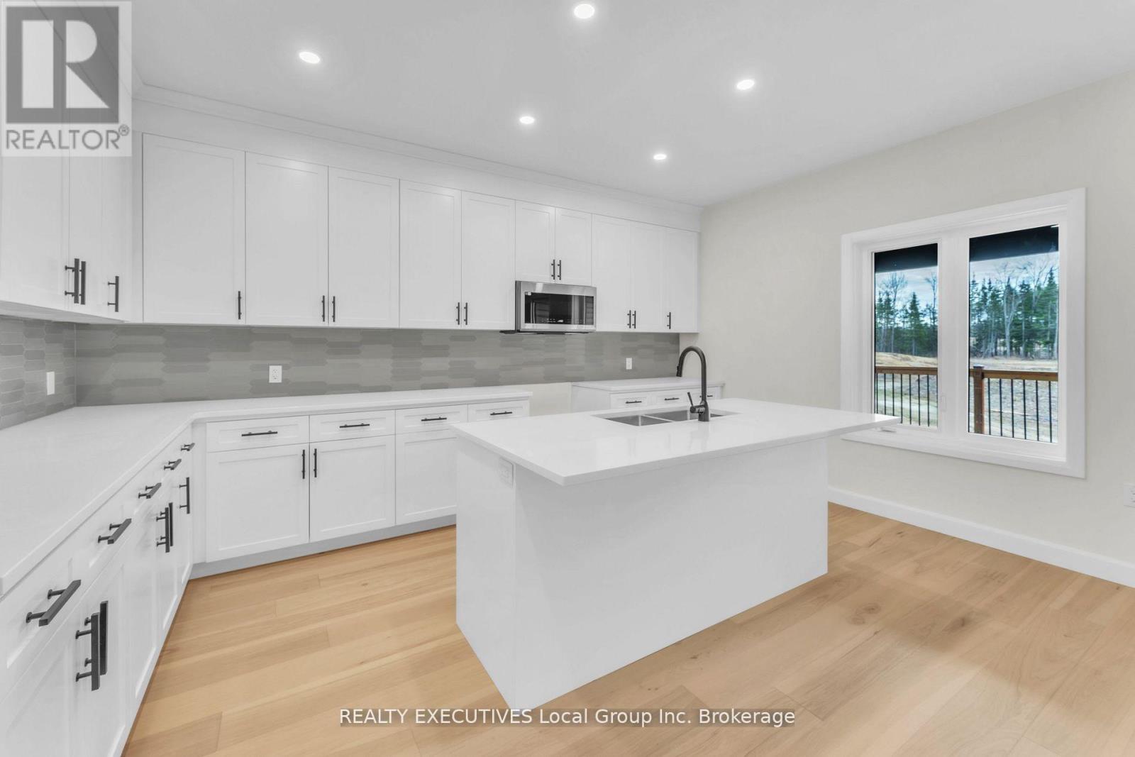 109 Tower Drive, North Bay, Ontario  P1C 0A4 - Photo 7 - X12990288