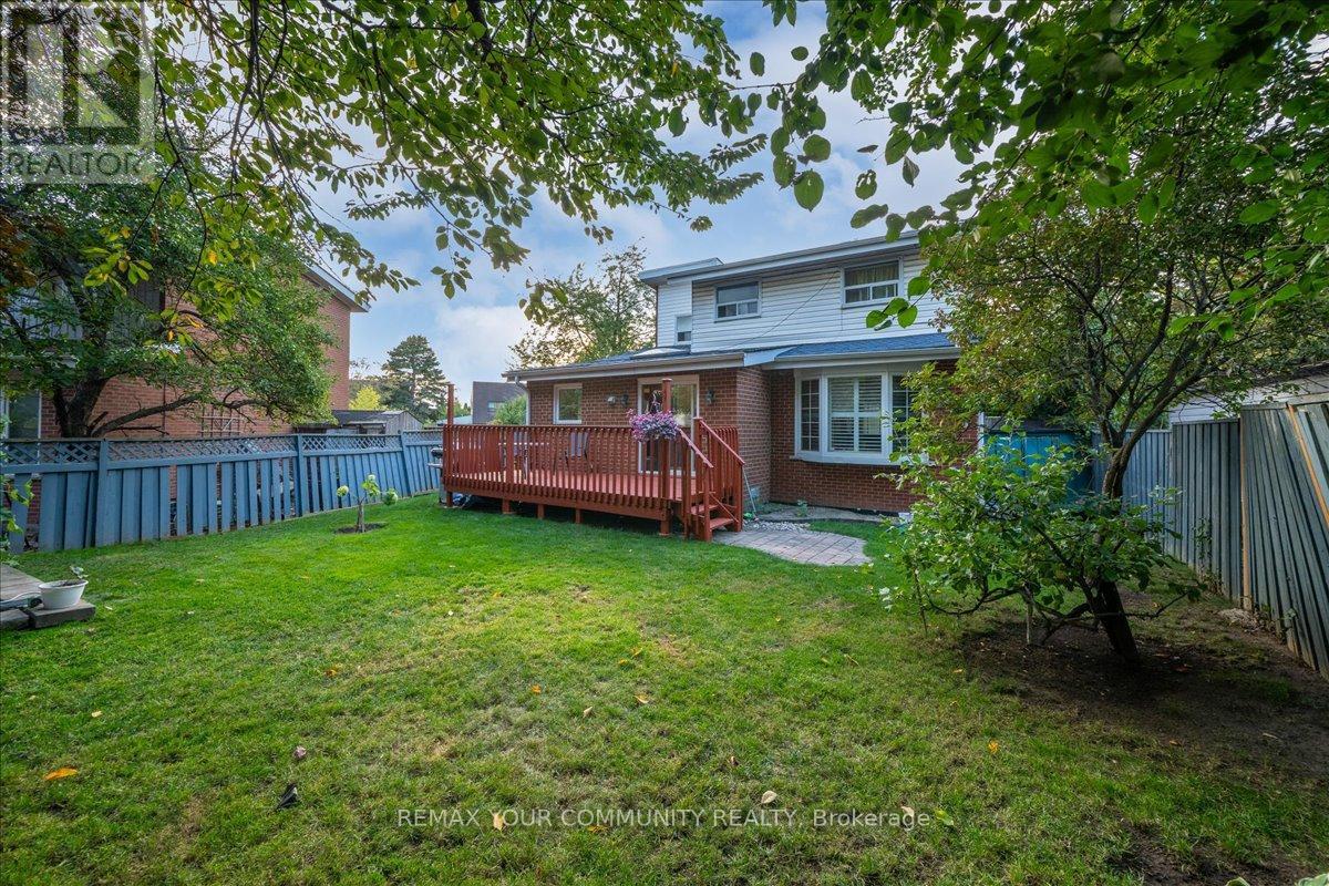 38 Goodless Court, Toronto, Ontario  M1B 1A1 - Photo 32 - E13001988