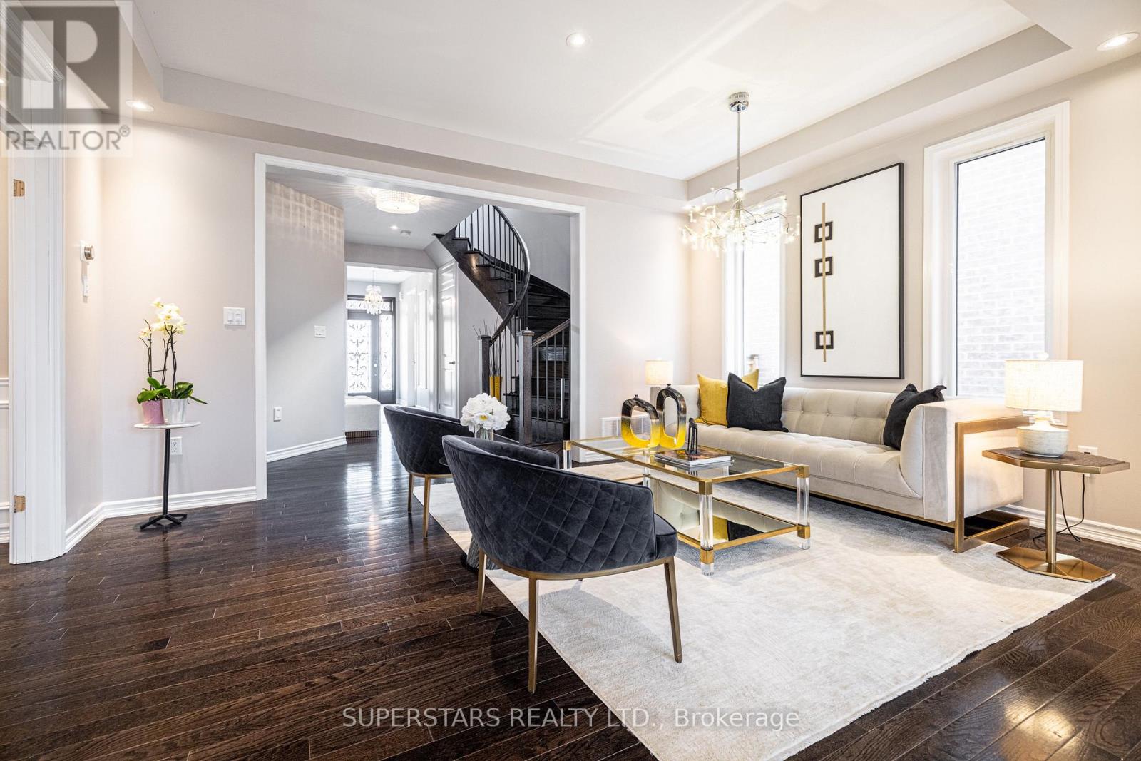 333 Thomas Phillips Drive, Aurora, Ontario  L4G 0T3 - Photo 9 - N13001872