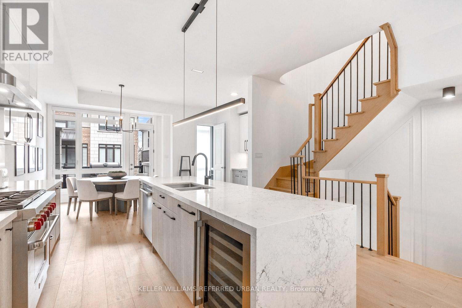 37 Globemaster Lane, Richmond Hill, Ontario  L4E 1H4 - Photo 10 - N13001876