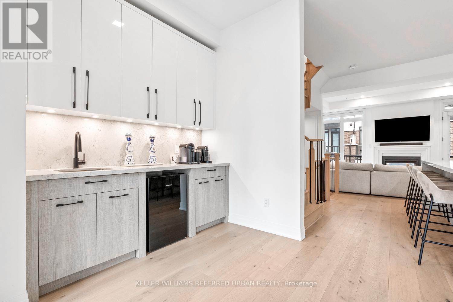 37 Globemaster Lane, Richmond Hill, Ontario  L4E 1H4 - Photo 14 - N13001876