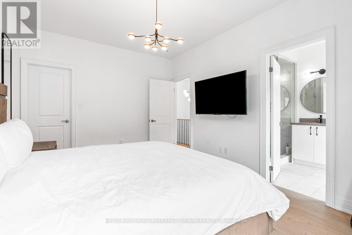 37 Globemaster Lane, Richmond Hill, Ontario  L4E 1H4 - Photo 24 - N13001876