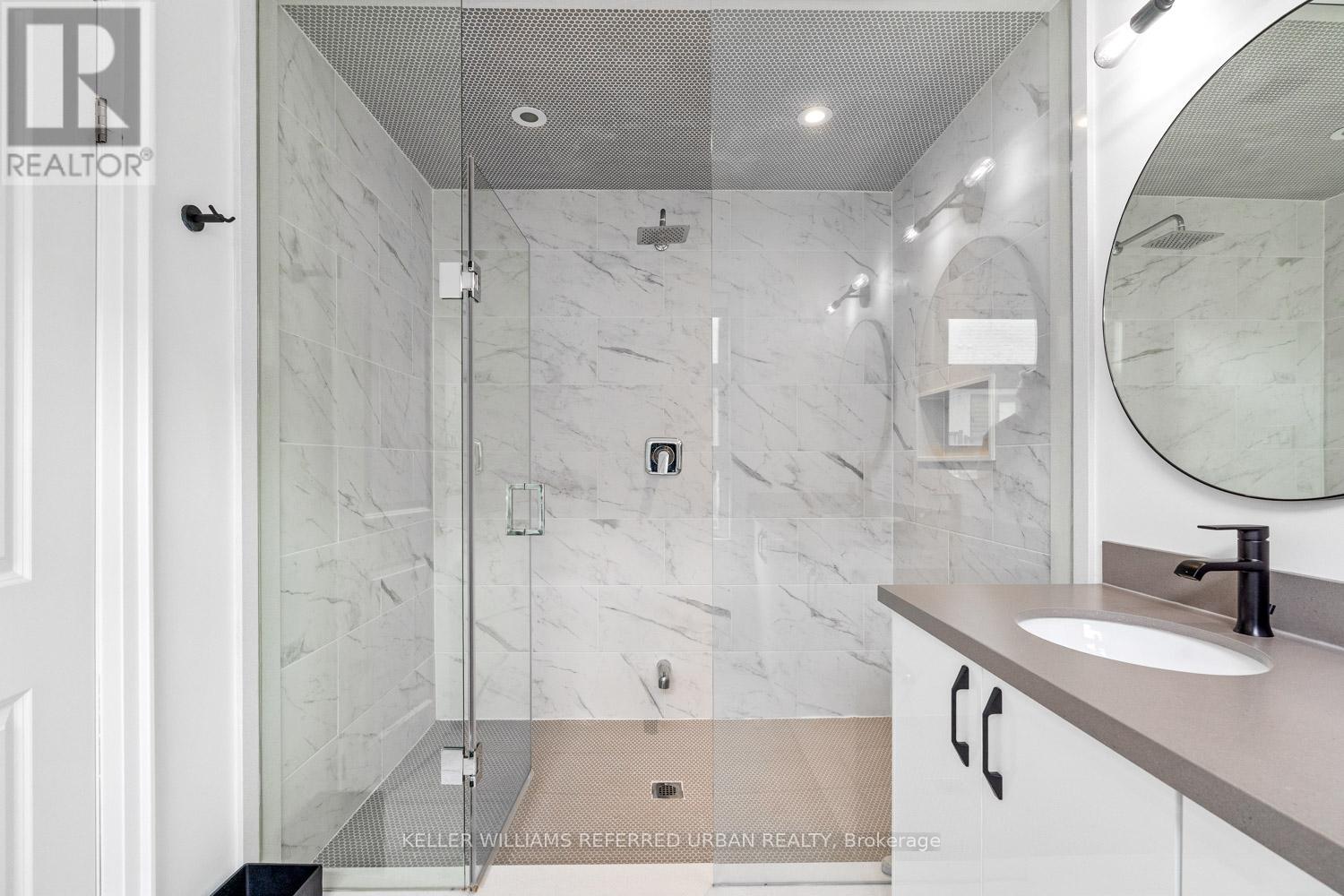 37 Globemaster Lane, Richmond Hill, Ontario  L4E 1H4 - Photo 27 - N13001876