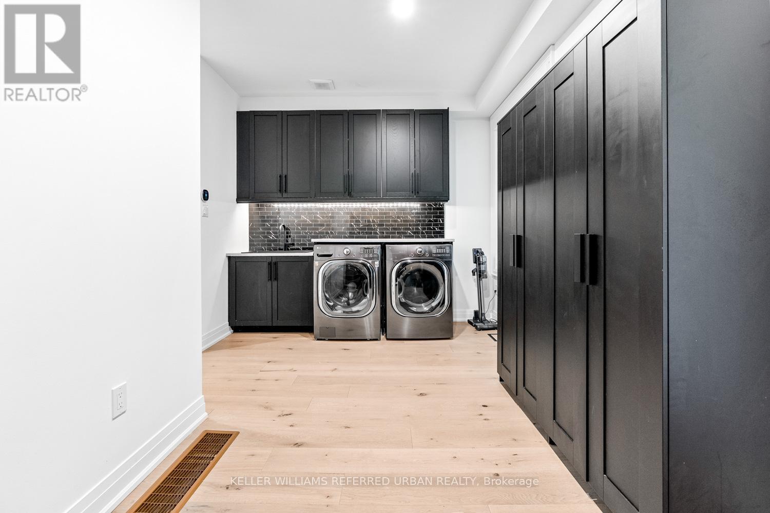 37 Globemaster Lane, Richmond Hill, Ontario  L4E 1H4 - Photo 38 - N13001876