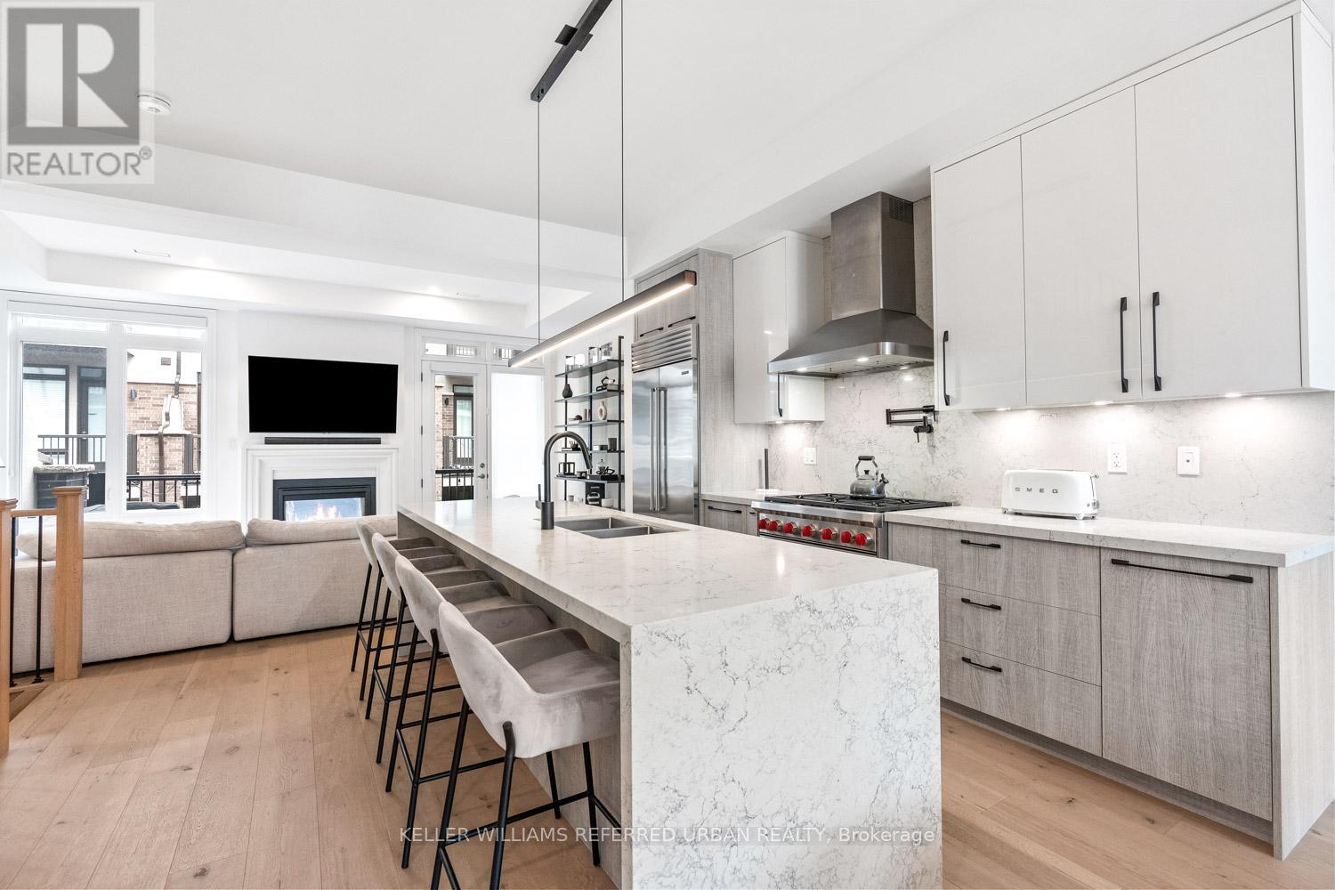 37 Globemaster Lane, Richmond Hill, Ontario  L4E 1H4 - Photo 6 - N13001876