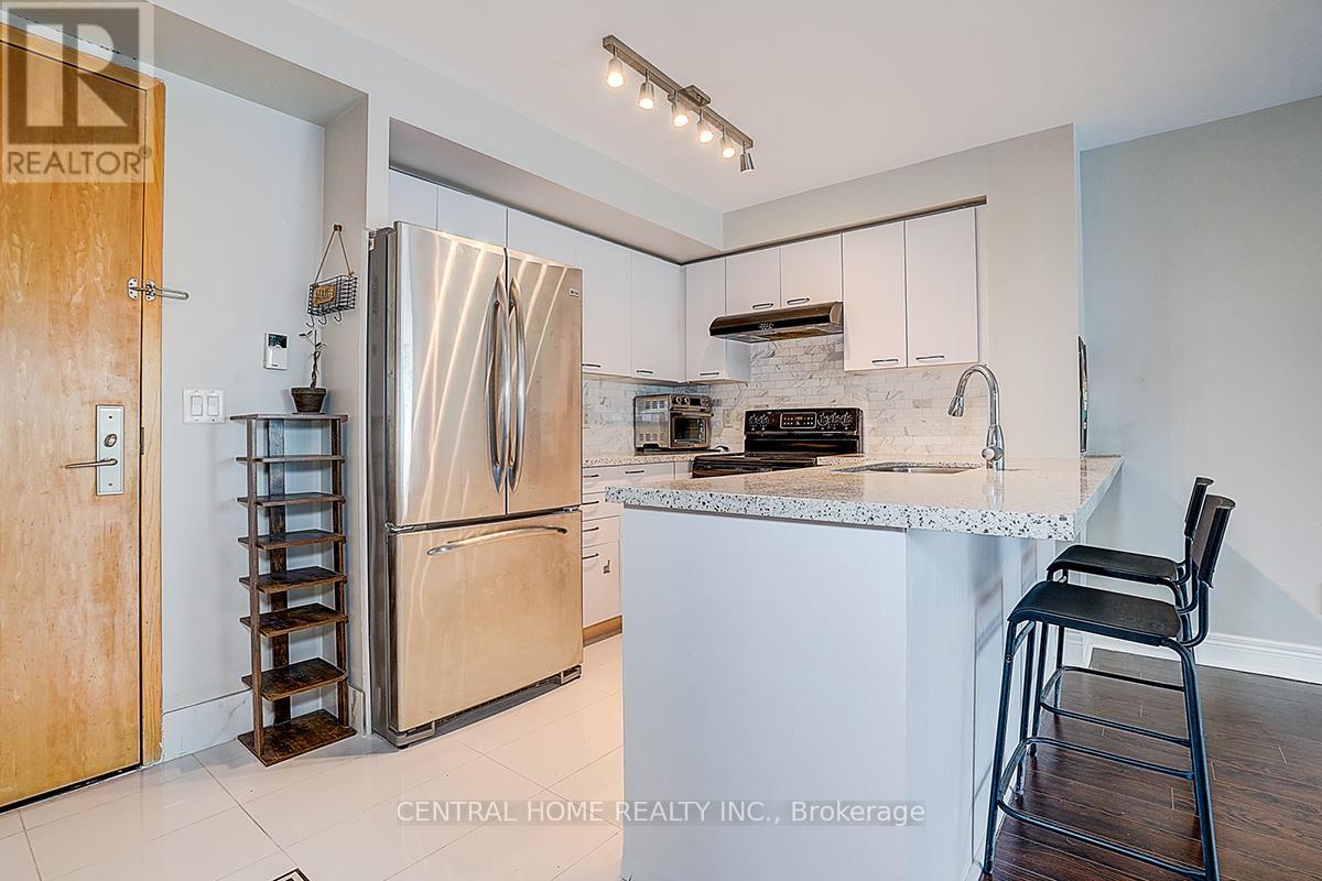 325 - 62 Suncrest Boulevard, Markham, Ontario  L3T 7Y6 - Photo 6 - N13001952