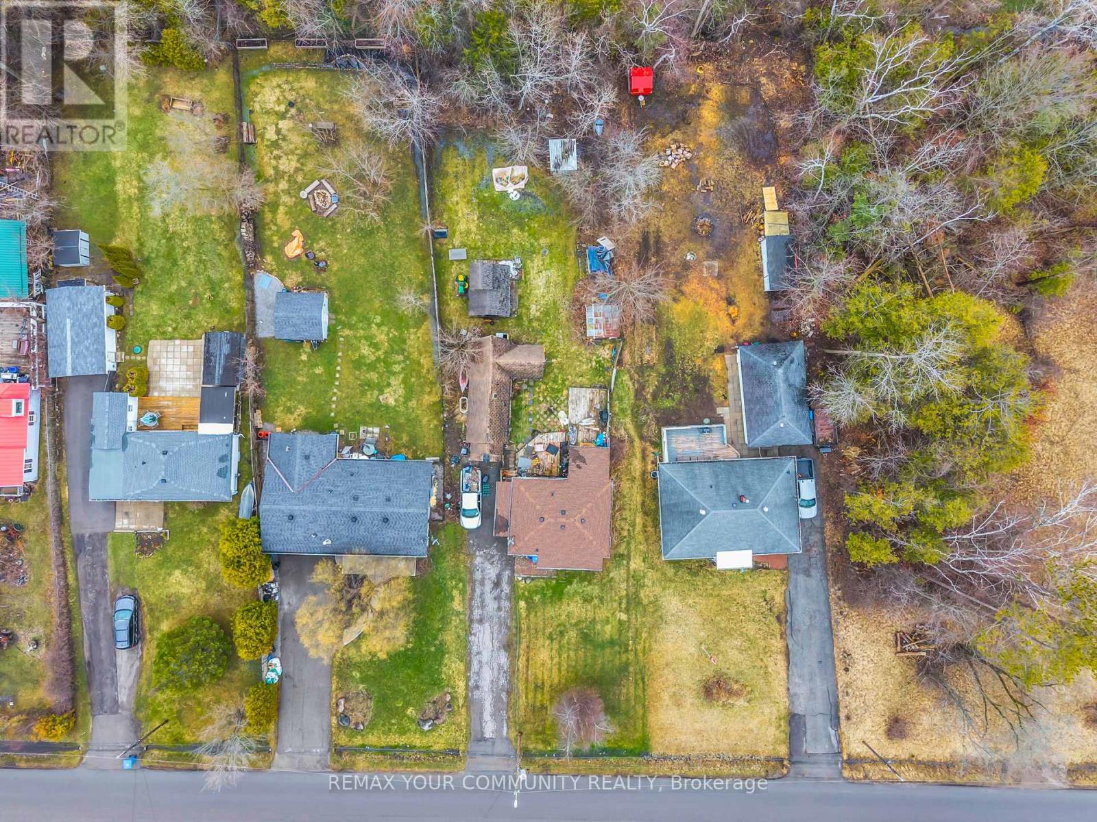 25 Grew Boulevard, Georgina, Ontario  L0E 1L0 - Photo 16 - N13001958