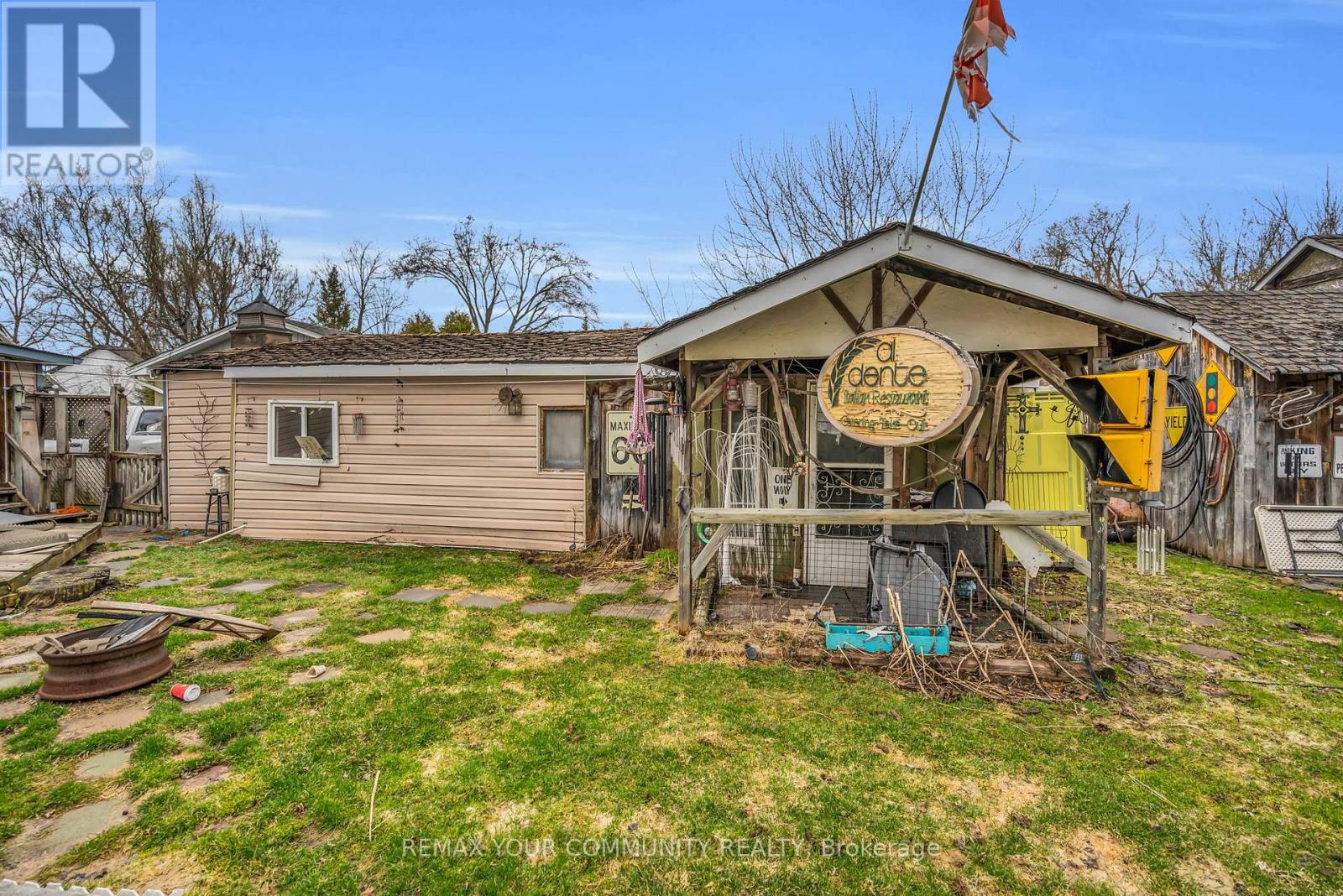 25 Grew Boulevard, Georgina, Ontario  L0E 1L0 - Photo 7 - N13001958