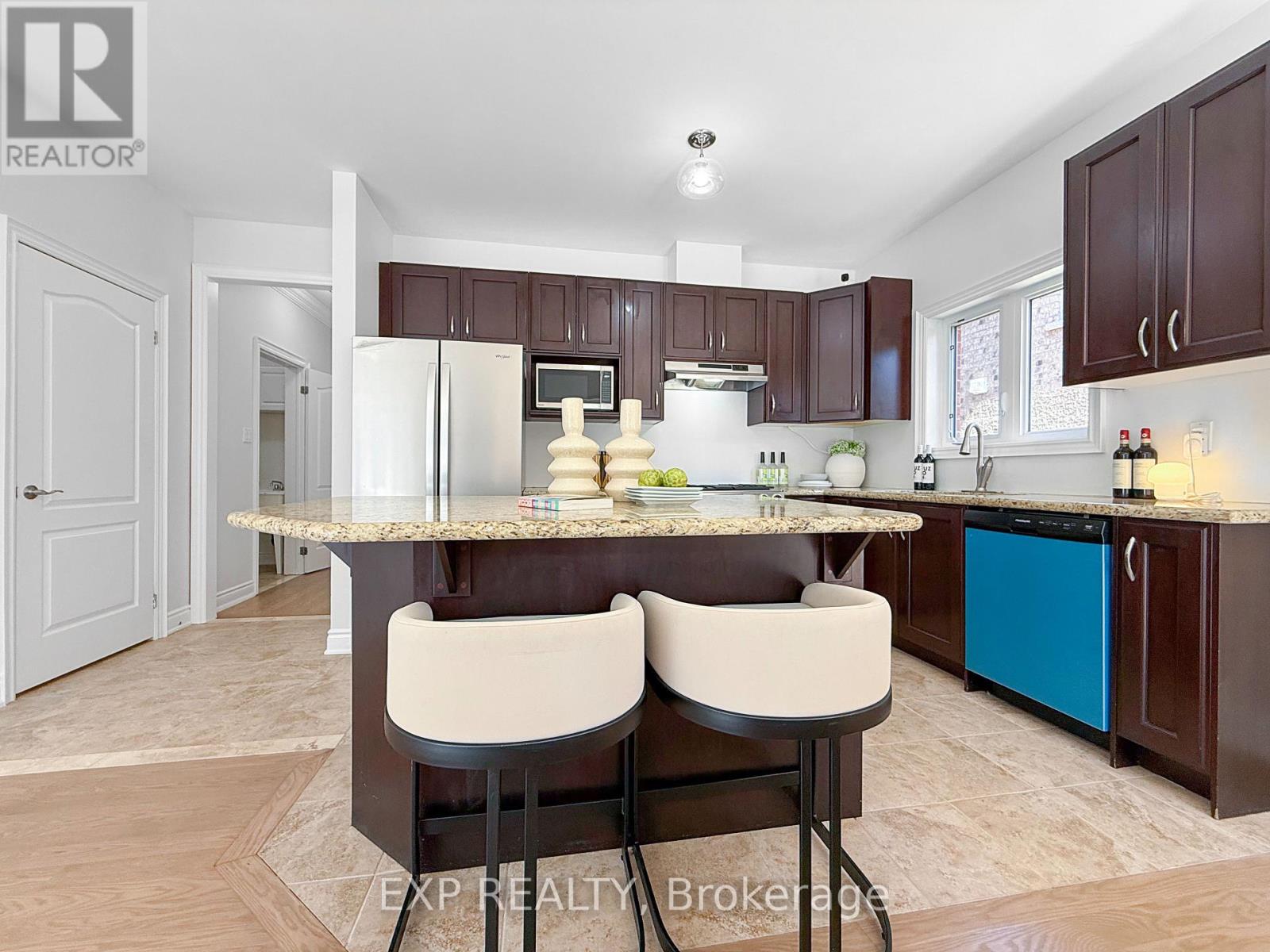 1082 Bob Scott Court, Newmarket, Ontario  L3X 3L7 - Photo 15 - N13001970