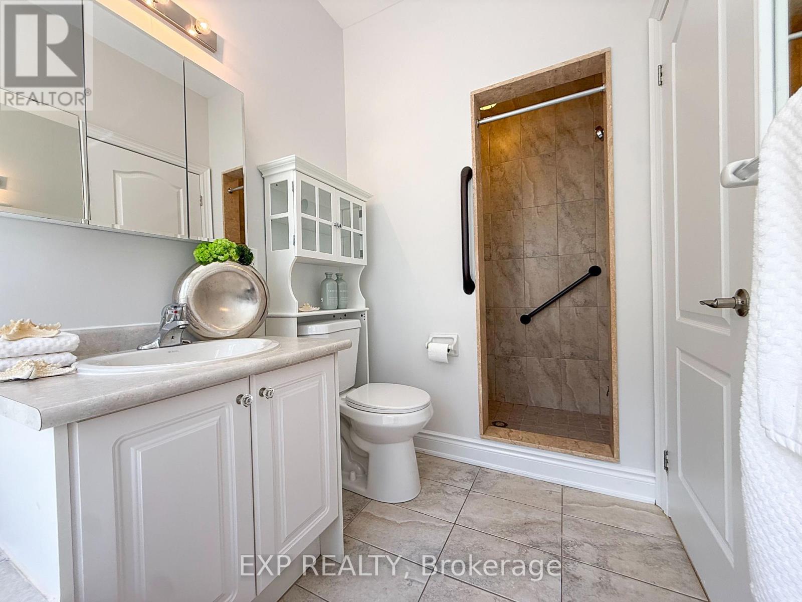 1082 Bob Scott Court, Newmarket, Ontario  L3X 3L7 - Photo 33 - N13001970