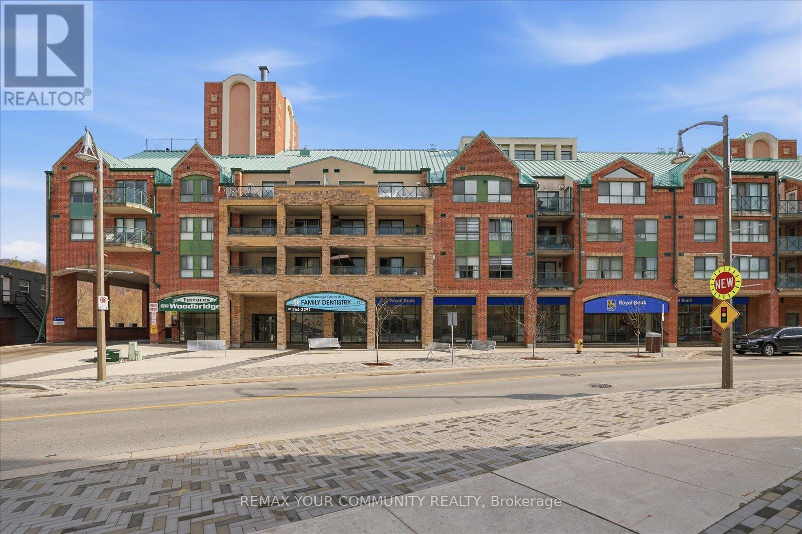 313 - 121 Woodbridge Avenue, Vaughan, Ontario L4L 9E3 - Photo 1 - N13002002