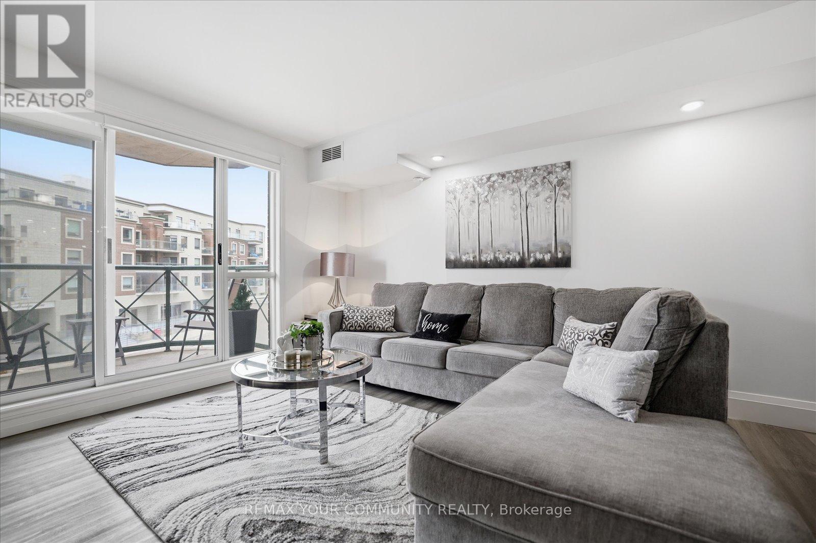 313 - 121 Woodbridge Avenue, Vaughan, Ontario L4L 9E3 - Photo 11 - N13002002