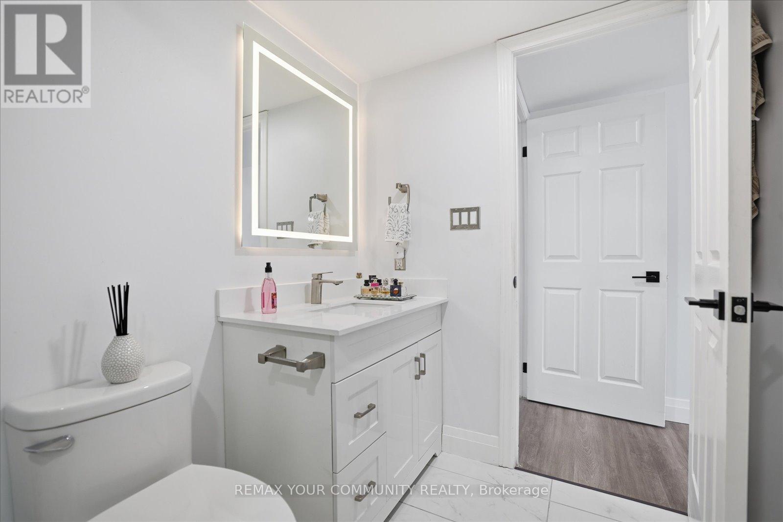 313 - 121 Woodbridge Avenue, Vaughan, Ontario L4L 9E3 - Photo 27 - N13002002