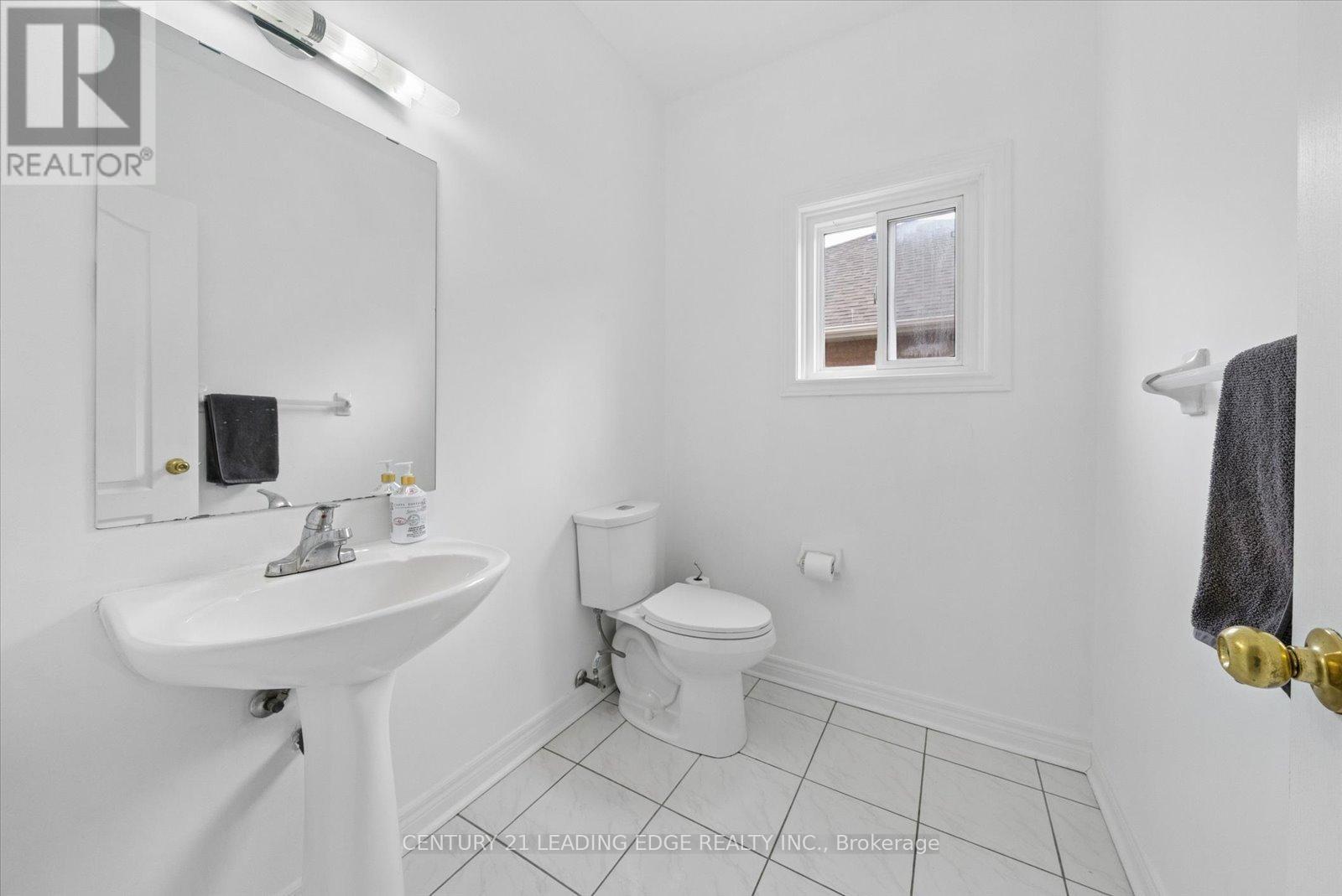 161 Shaftsbury Avenue, Richmond Hill, Ontario  L4C 0G2 - Photo 23 - N13002042