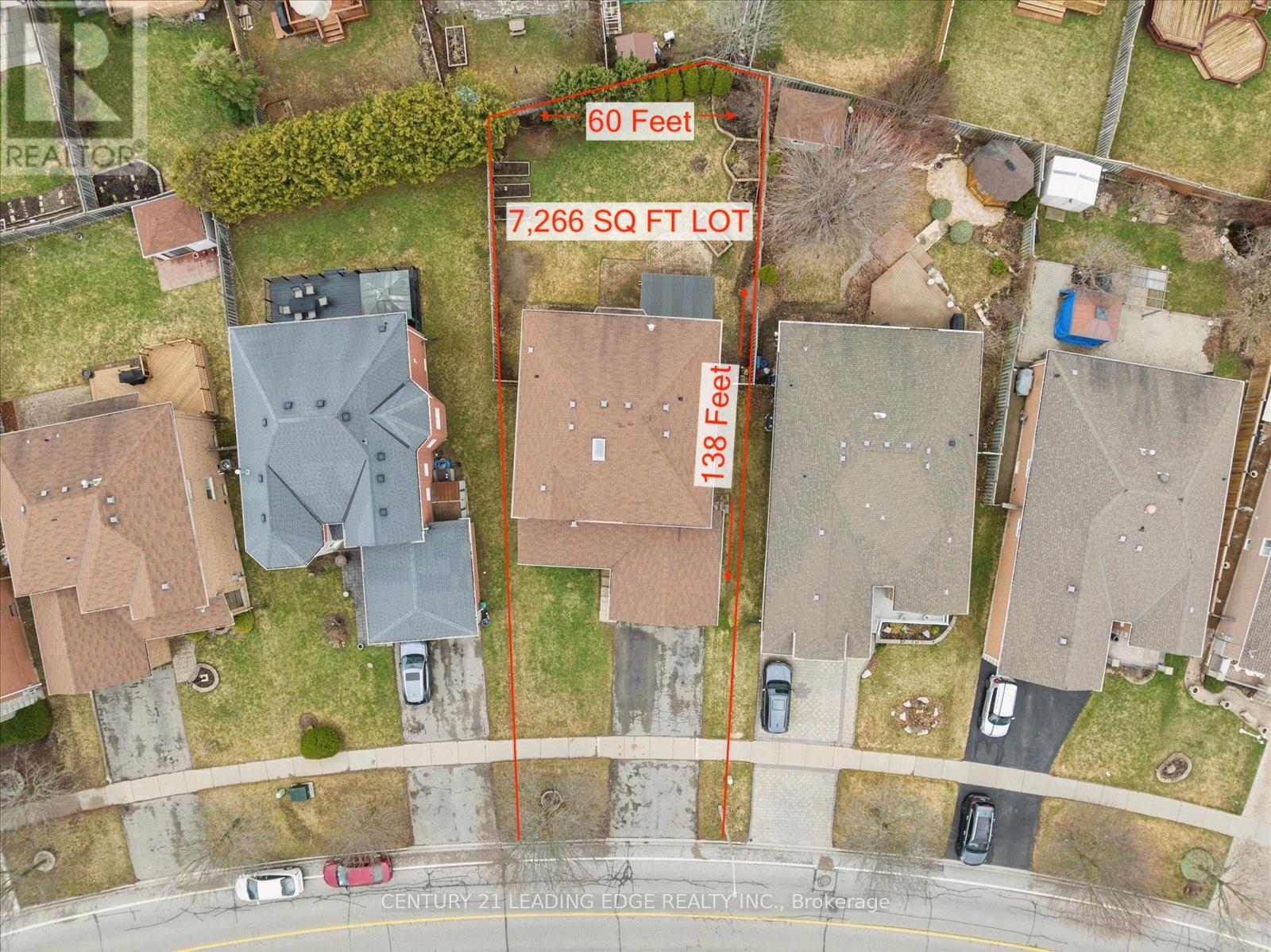 161 Shaftsbury Avenue, Richmond Hill, Ontario  L4C 0G2 - Photo 3 - N13002042