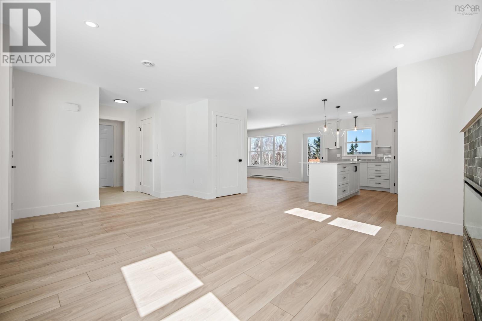 28 Grove Street, Mount Uniacke, Nova Scotia  B0N 1Z0 - Photo 8 - 202605356