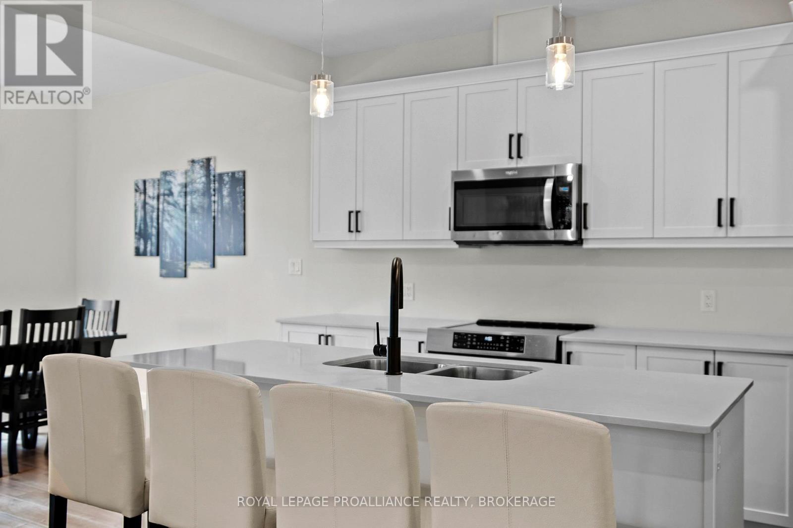 127 Brennan Crescent, Loyalist, Ontario  K0H 2H0 - Photo 15 - X13001892