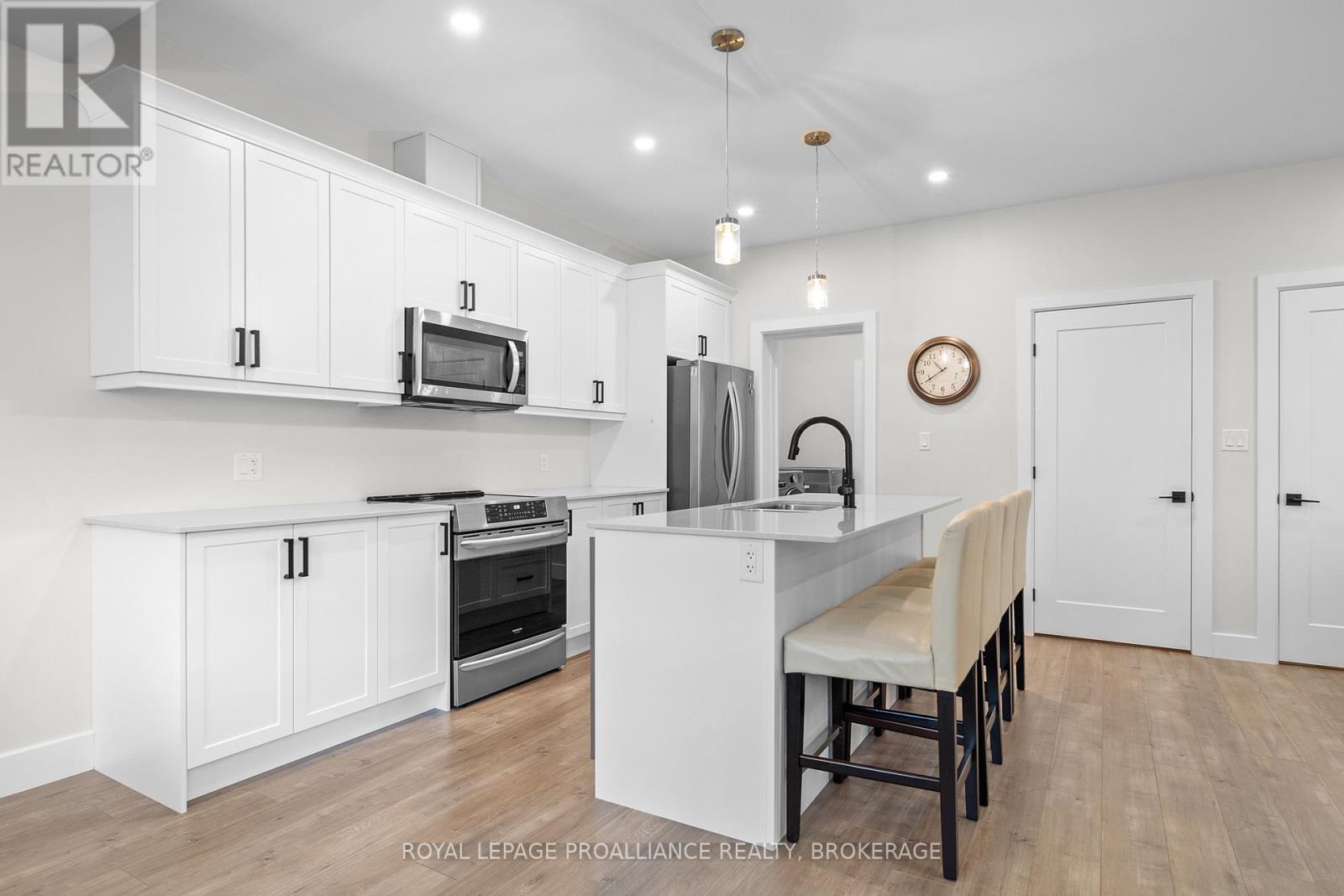 127 Brennan Crescent, Loyalist, Ontario  K0H 2H0 - Photo 16 - X13001892