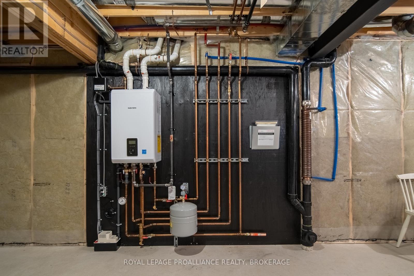 127 Brennan Crescent, Loyalist, Ontario  K0H 2H0 - Photo 37 - X13001892