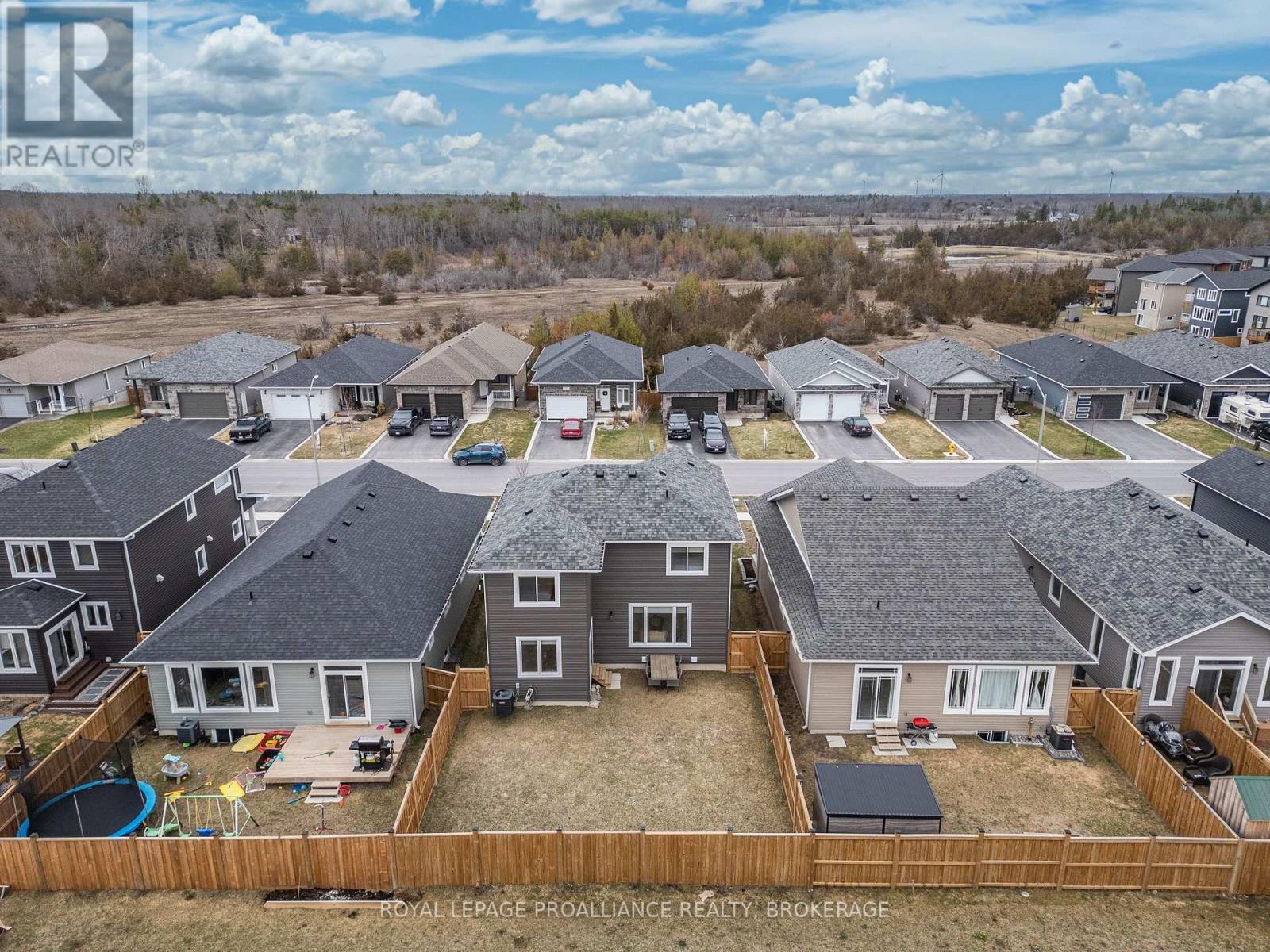 127 Brennan Crescent, Loyalist, Ontario  K0H 2H0 - Photo 47 - X13001892