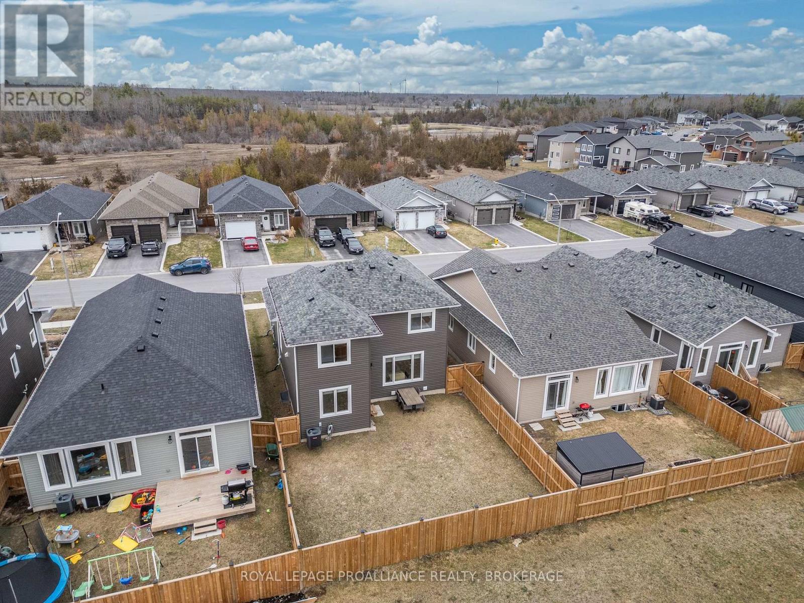 127 Brennan Crescent, Loyalist, Ontario  K0H 2H0 - Photo 48 - X13001892