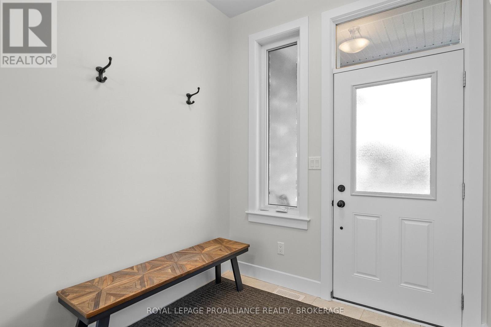 127 Brennan Crescent, Loyalist, Ontario  K0H 2H0 - Photo 5 - X13001892