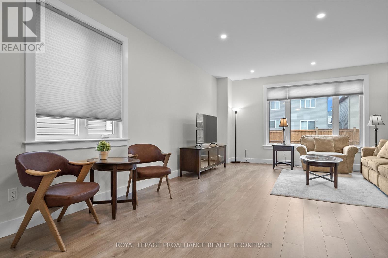 127 Brennan Crescent, Loyalist, Ontario  K0H 2H0 - Photo 7 - X13001892