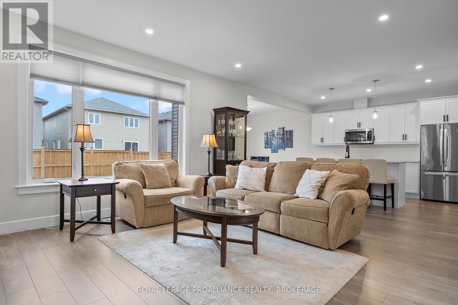 127 Brennan Crescent, Loyalist, Ontario  K0H 2H0 - Photo 9 - X13001892